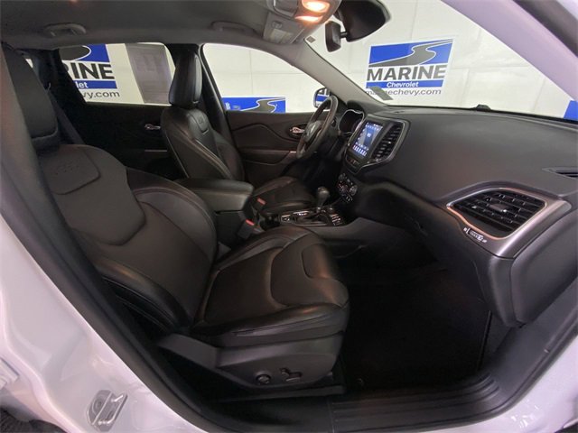 View 32