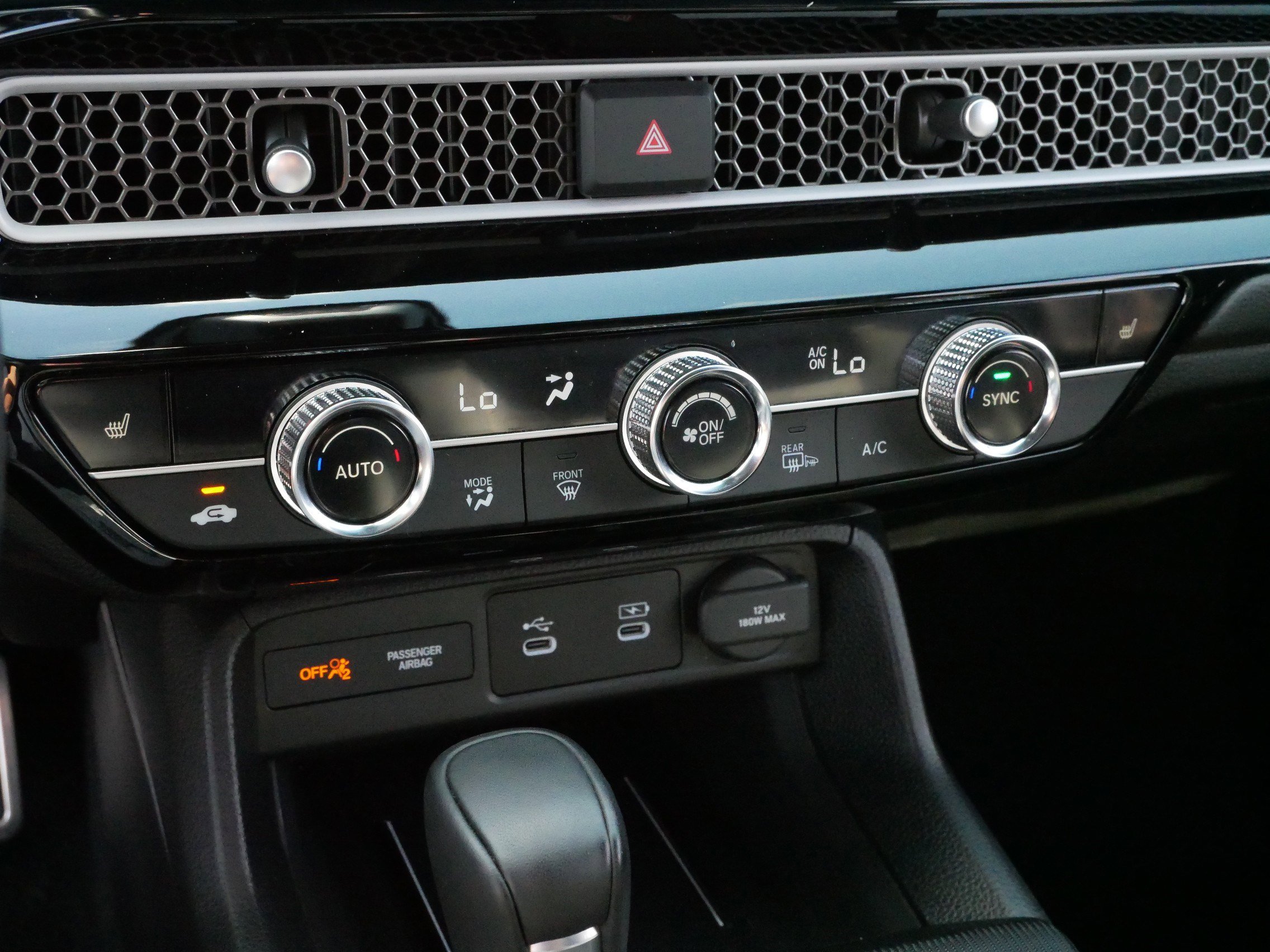 2025 Honda Civic Sport Touring Hybrid photo 22