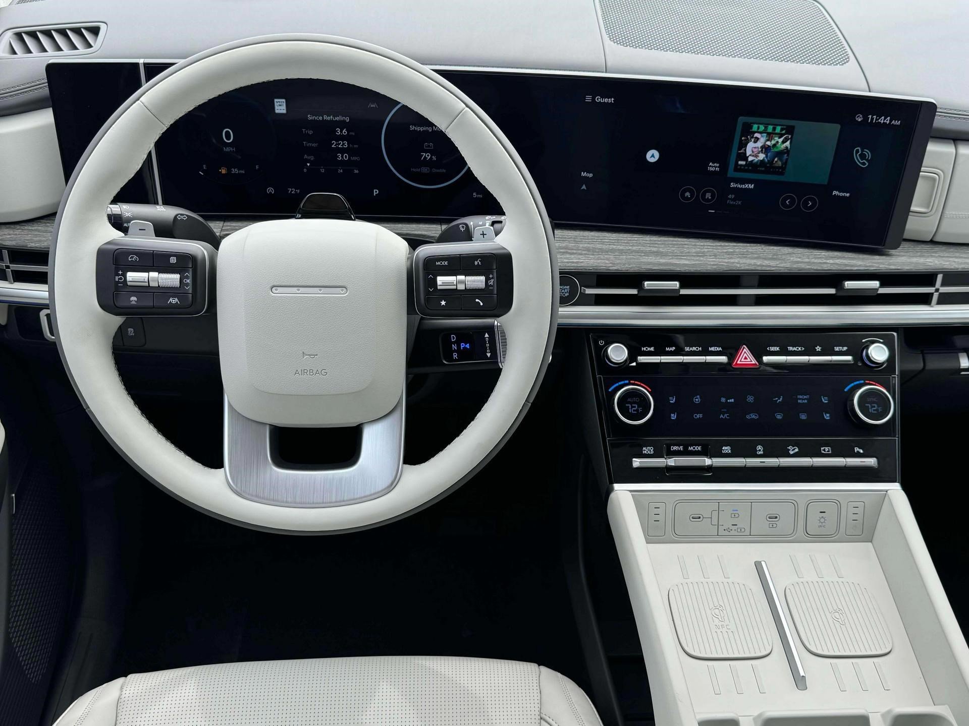 2025 Hyundai Santa Fe Calligraphy photo 17