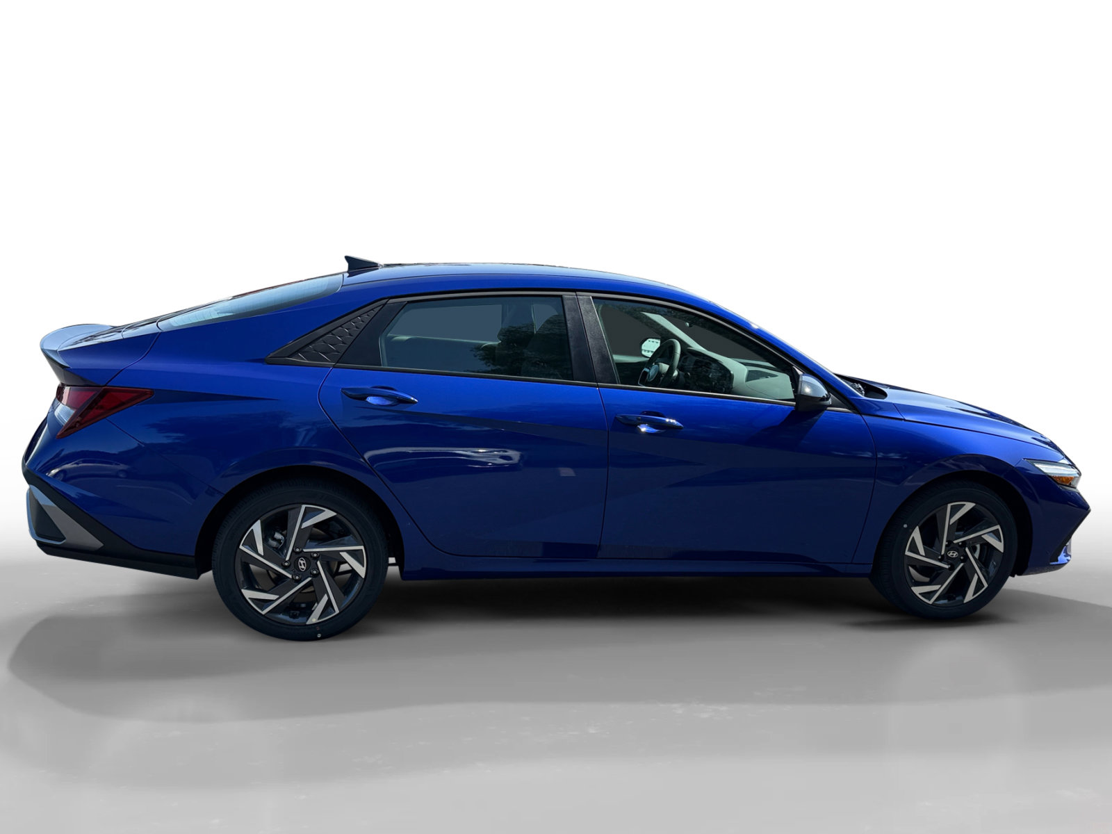 2025 Hyundai Elantra SEL Sport photo 6