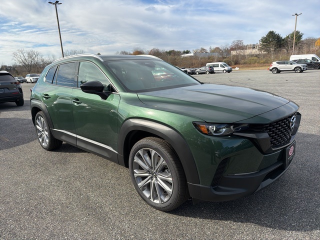 2026 Mazda CX-50 Premium's photo