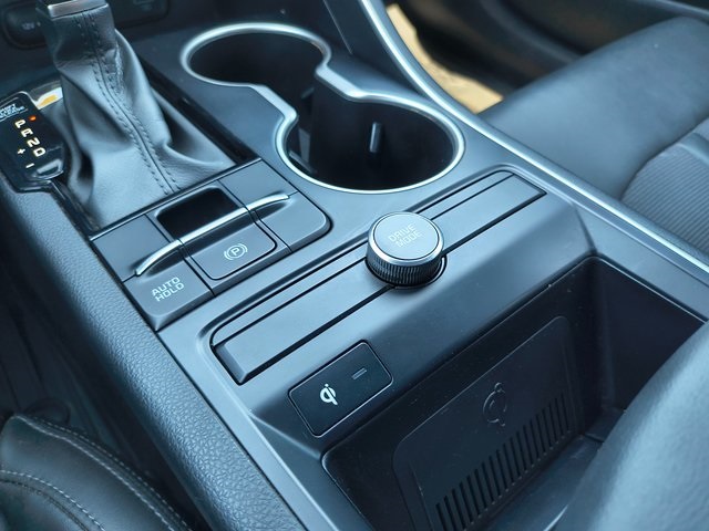 2022 Kia K5 GT-Line photo 7
