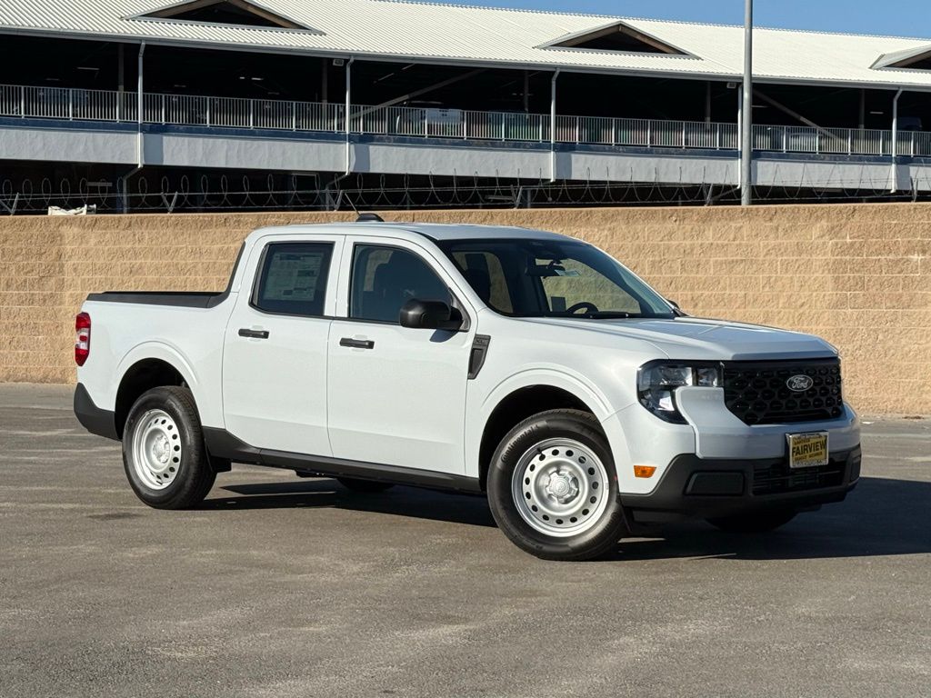 2026 Ford Maverick XL's photo