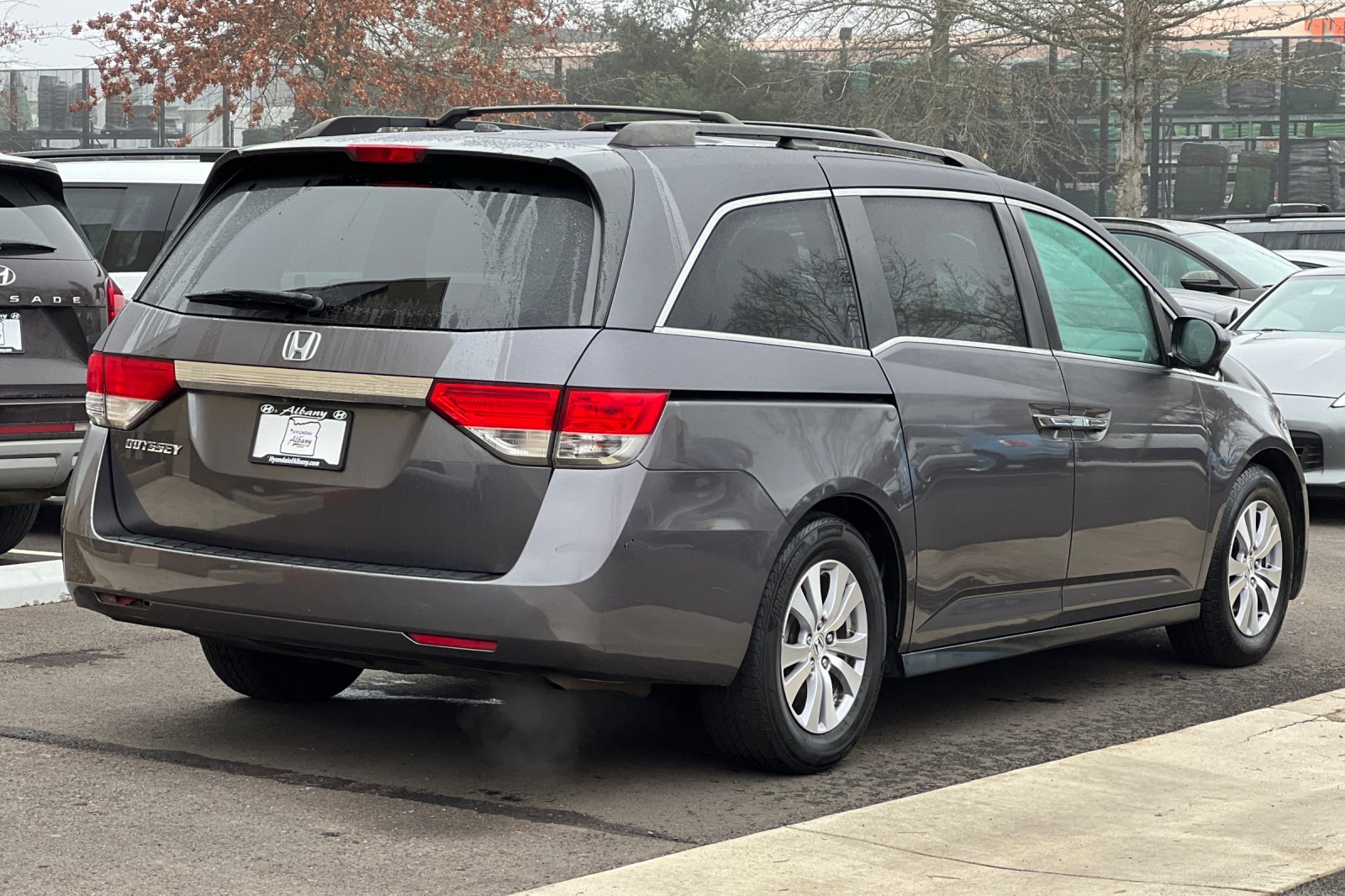 2015 Honda Odyssey EX-L photo 3