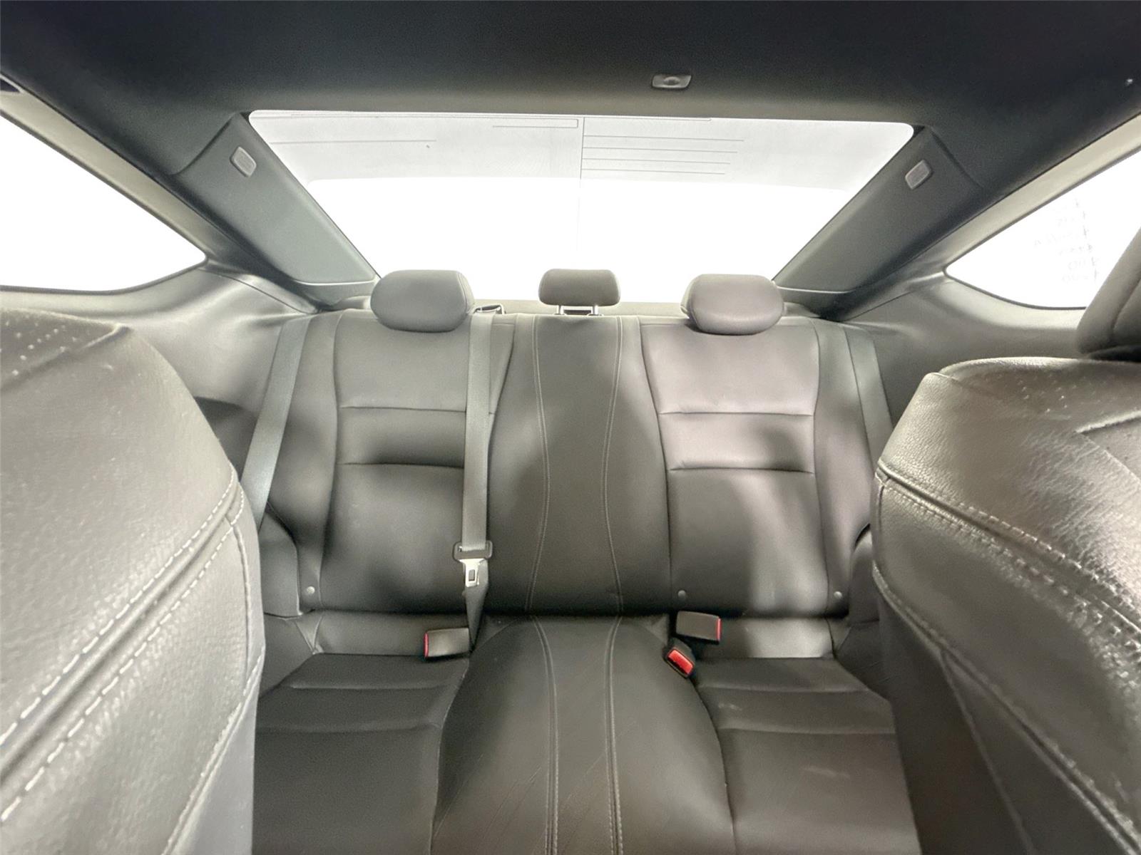 2016 Honda Accord EX-L photo 13