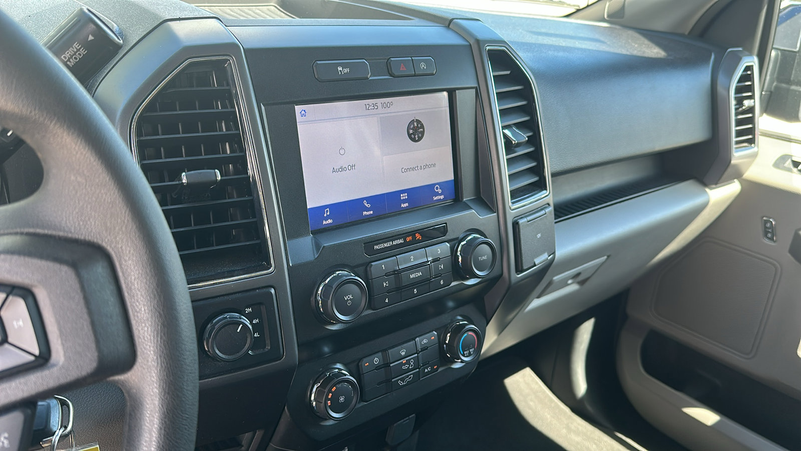 2020 Ford F-150 XLT photo 11