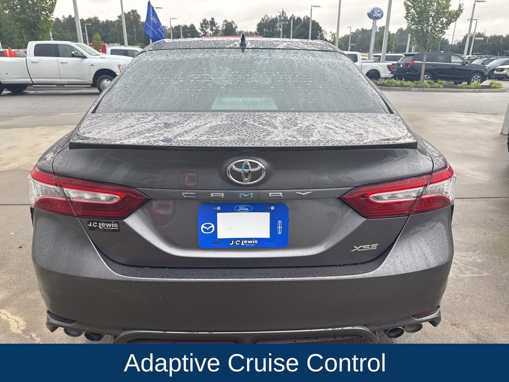 2020 Toyota Camry XSE V6 photo 5