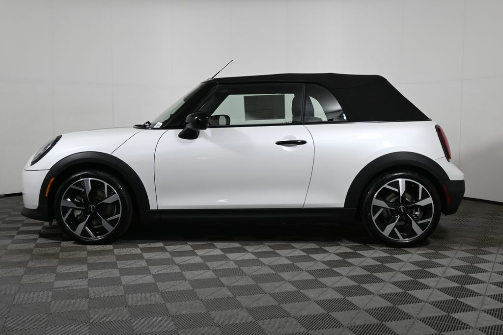 2026 Mini Cooper Convertible Iconic photo 2