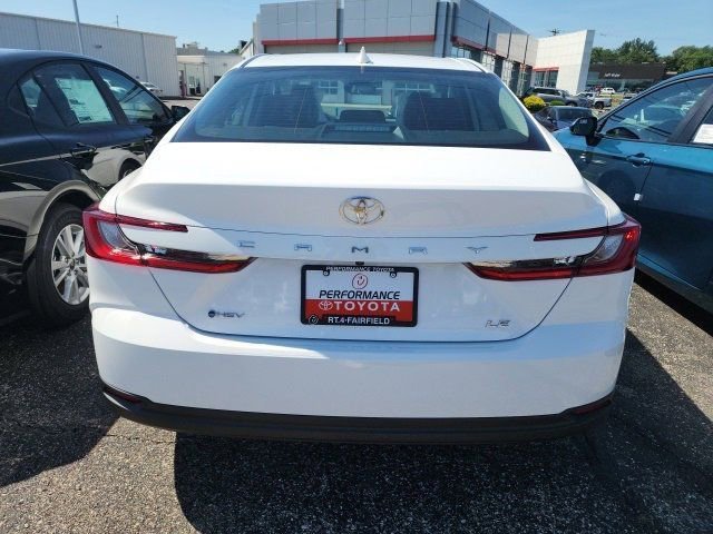2025 Toyota Camry LE photo 5