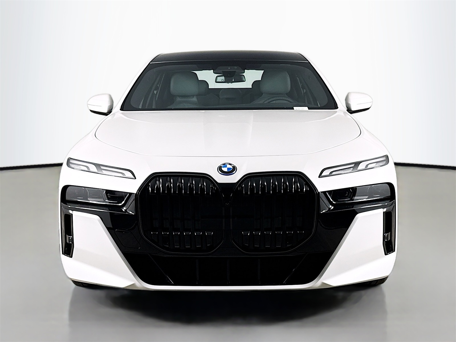 2026 Bmw i7 xDrive60 photo 2