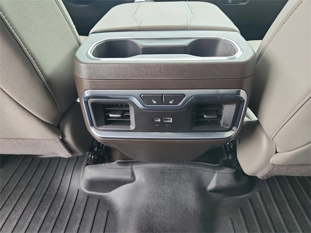 2025 Gmc Sierra 1500 SLT photo 11