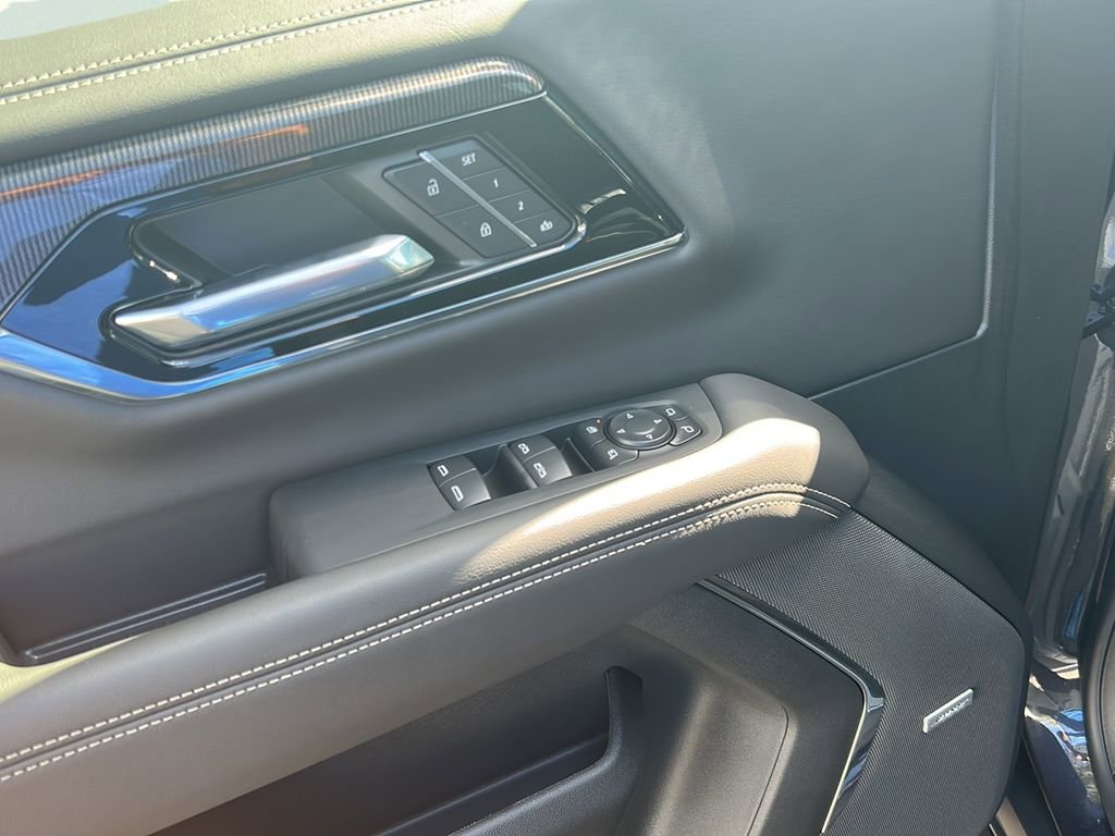 2025 Gmc Yukon XL photo 10