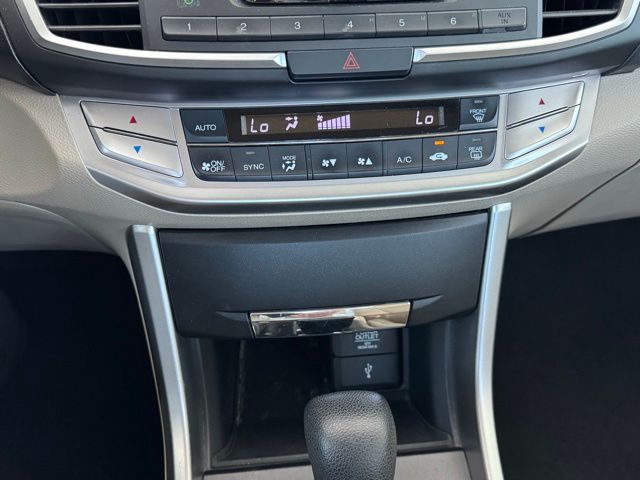 2015 Honda Accord LX photo 28