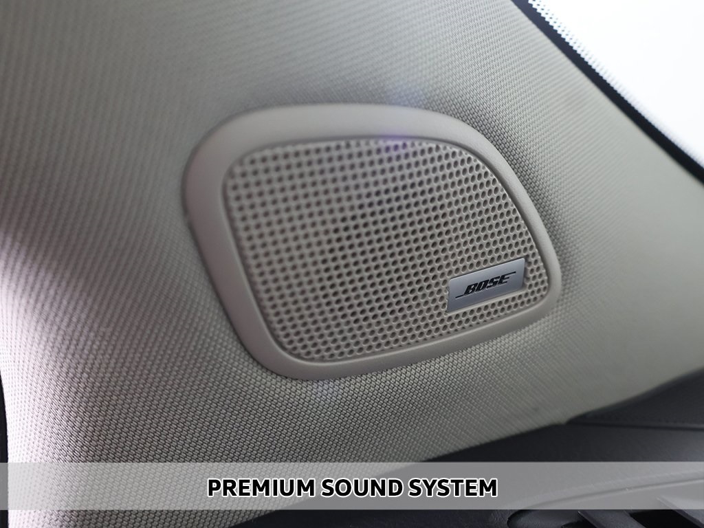 2019 Nissan Murano Platinum photo 2