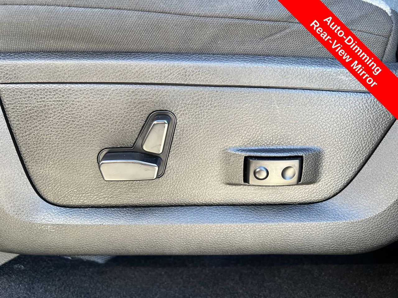 2023 Ram 1500 Classic SLT photo 2