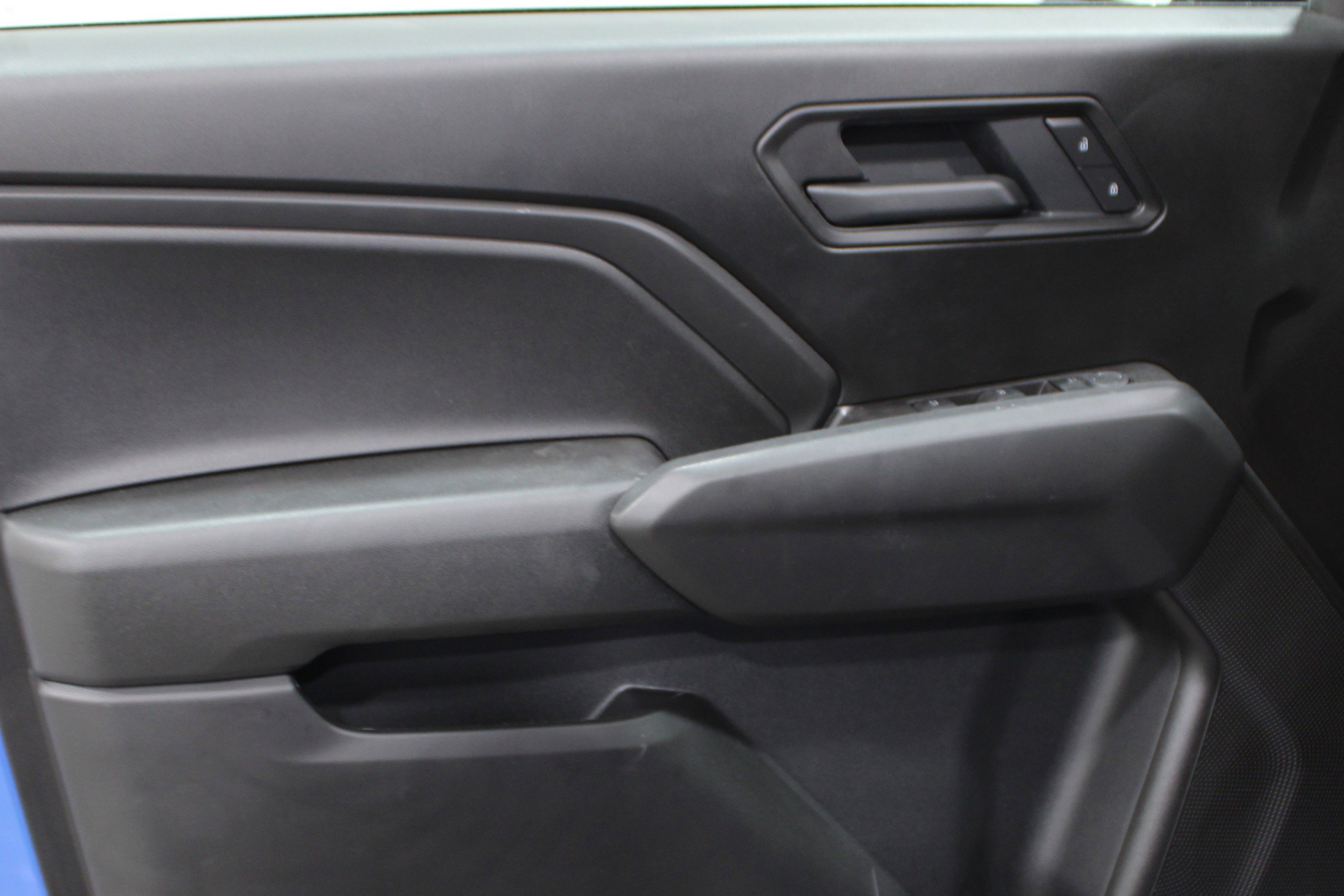 2026 Chevrolet Colorado Trail Boss photo 4