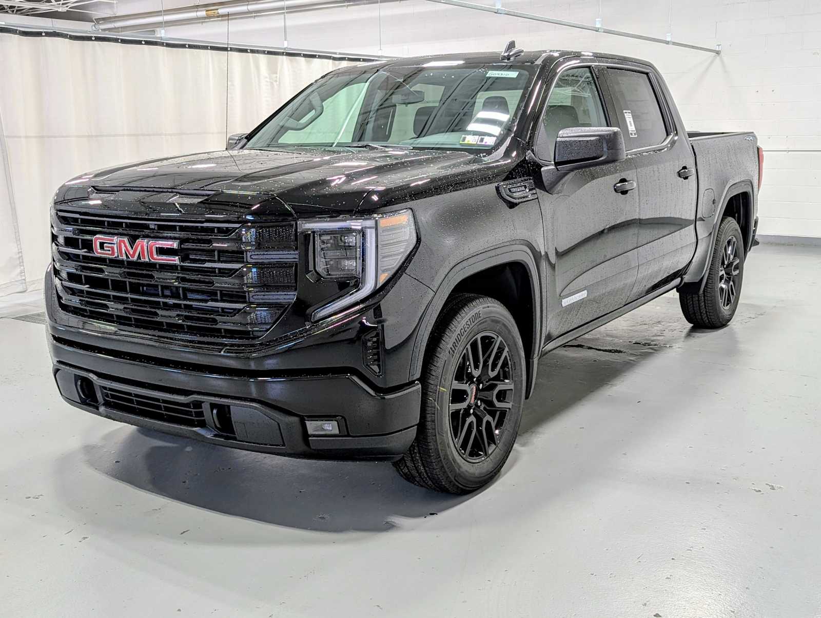 2026 GMC Sierra 1500 Elevation's photo