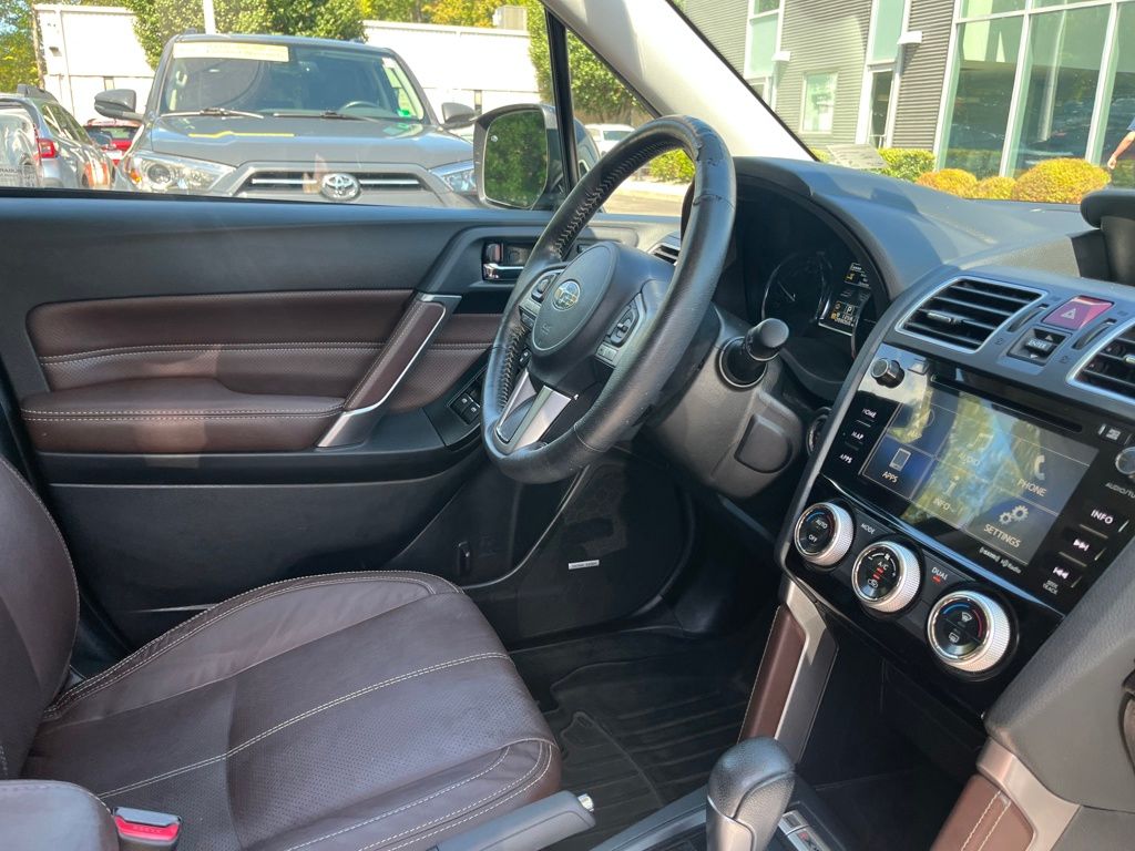 2017 Subaru Forester 2.5i Touring photo 27