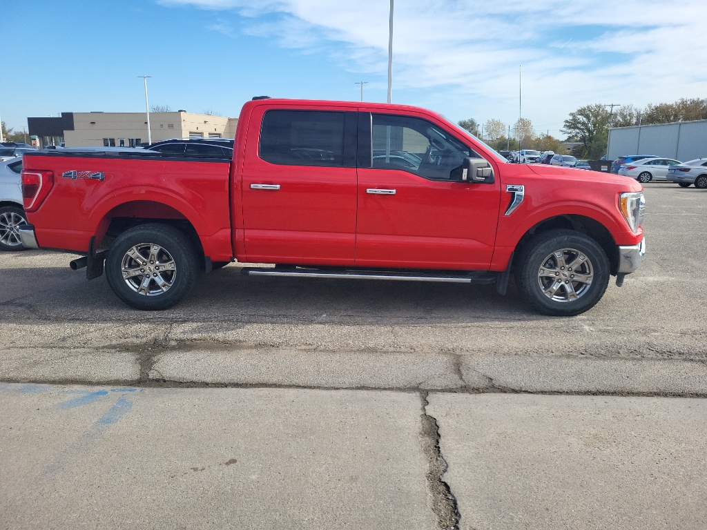 2021 Ford F-150 XLT photo 4