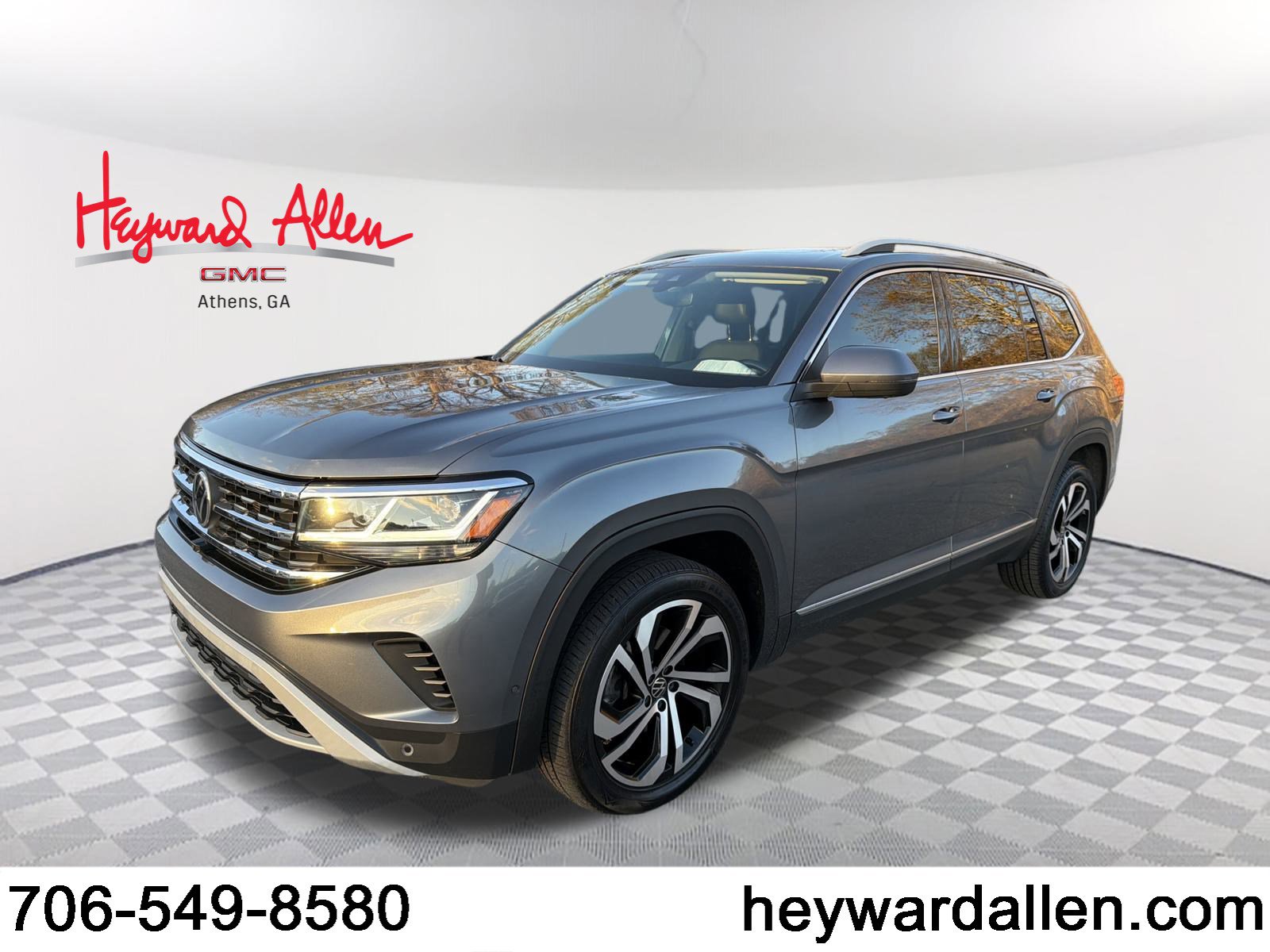 2021 Volkswagen Atlas SEL Premium's photo