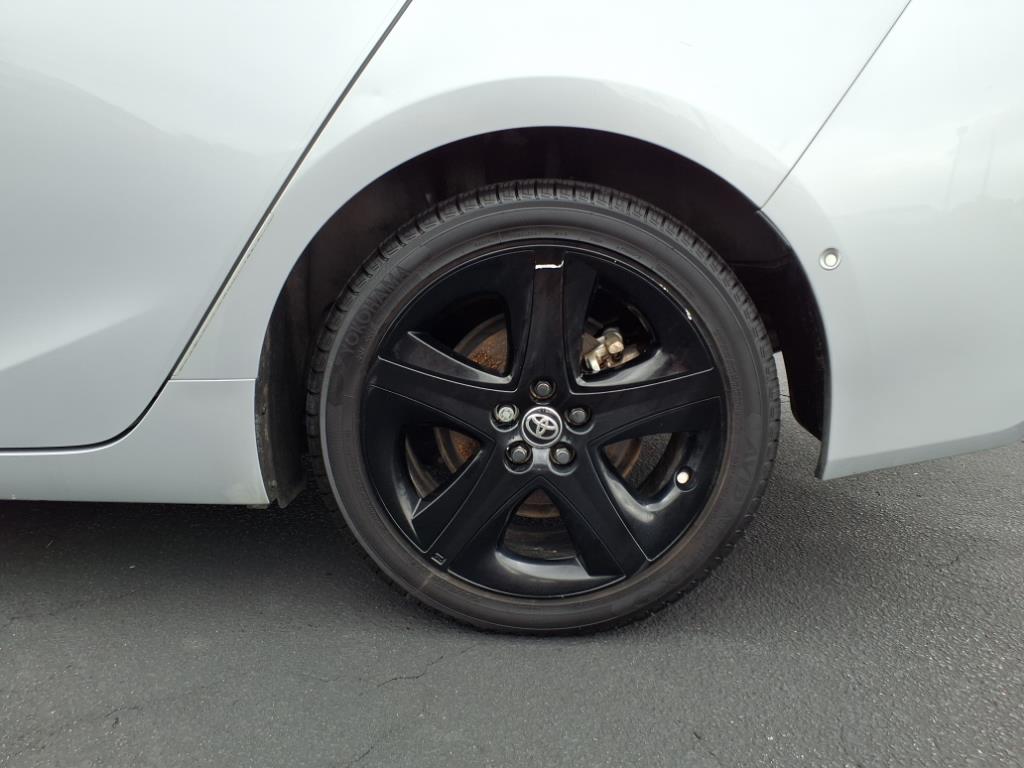 2022 Toyota Prius XLE photo 20