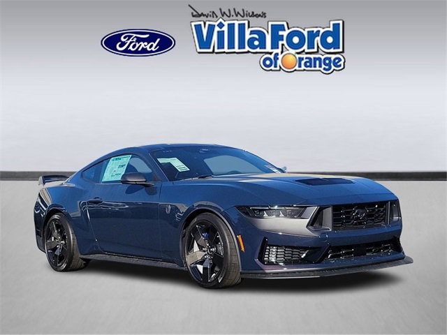 2024 Ford Mustang Dark Horse's photo