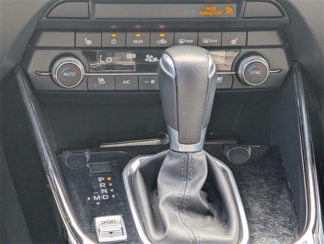 2022 Mazda CX-9 Touring photo 17