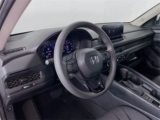 2025 Honda Accord LX photo 11