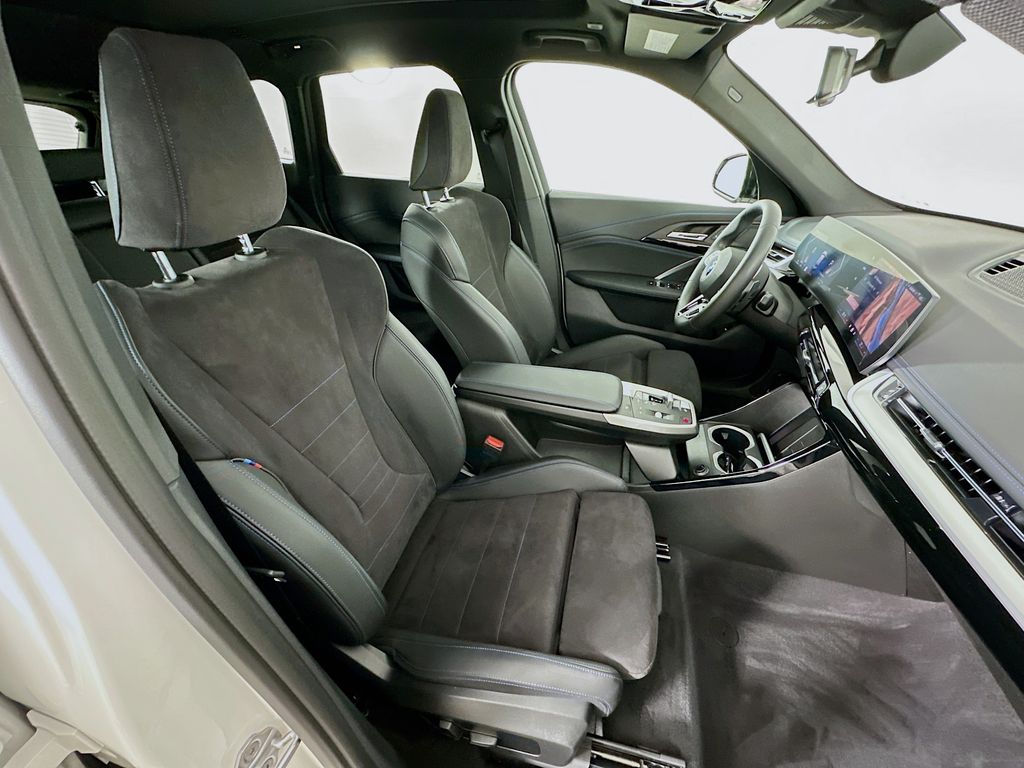 2024 Bmw X1 XDrive28i photo 25
