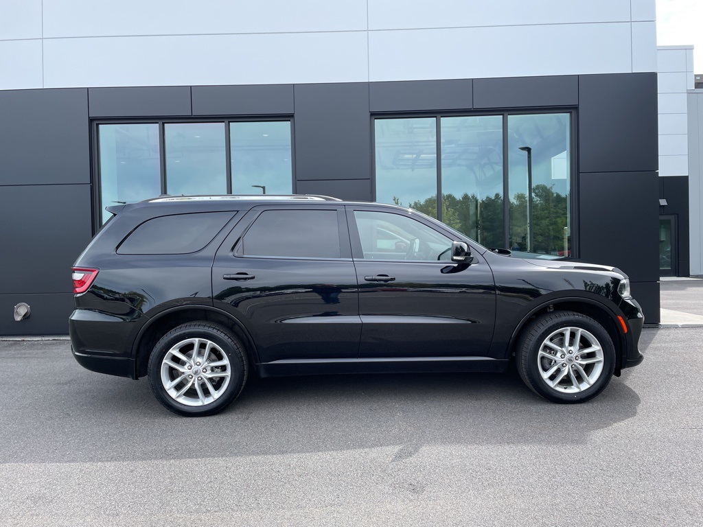 2022 Dodge Durango GT Plus photo 3