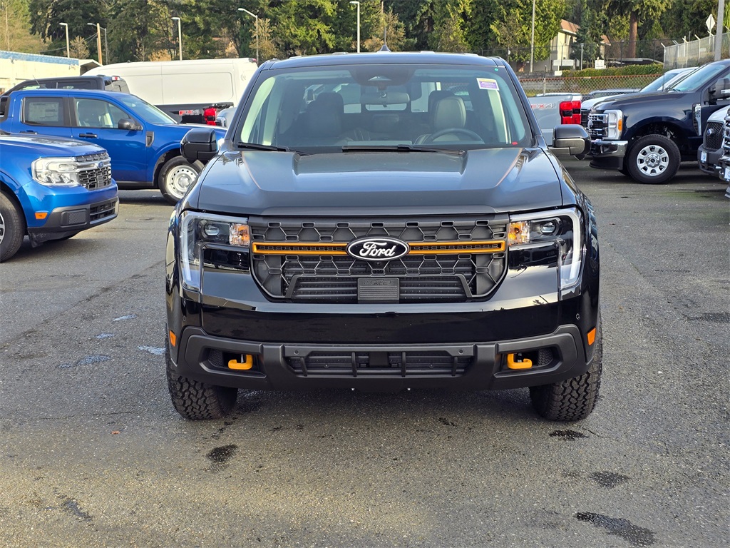 2025 Ford Maverick Tremor photo 2