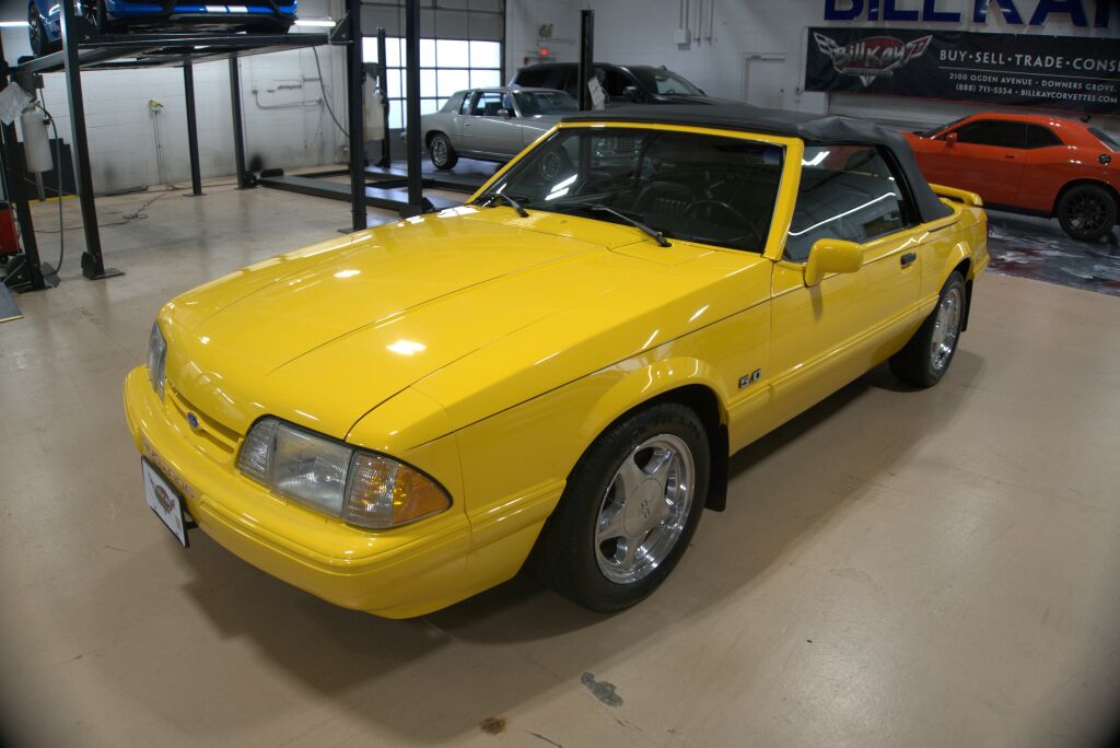 1993 Ford Mustang's photo