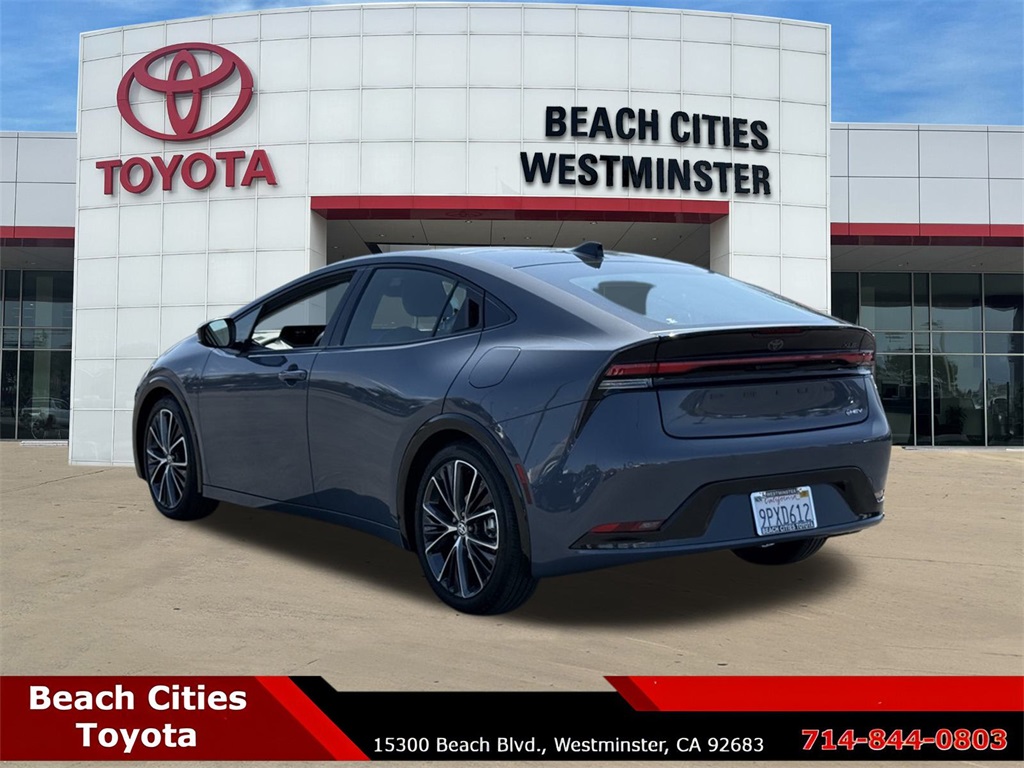 2024 Toyota Prius XLE photo 7