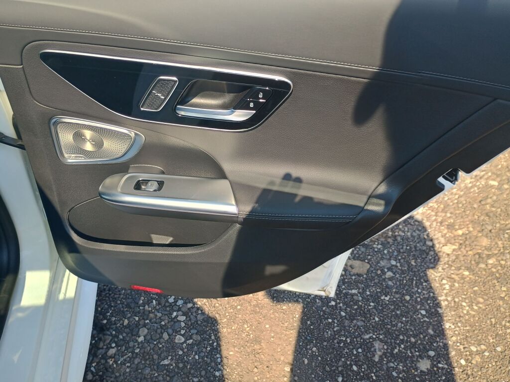 2025 Mercedes Benz C 300 4MATIC photo 19