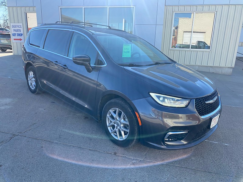 2022 Chrysler Pacifica Touring L