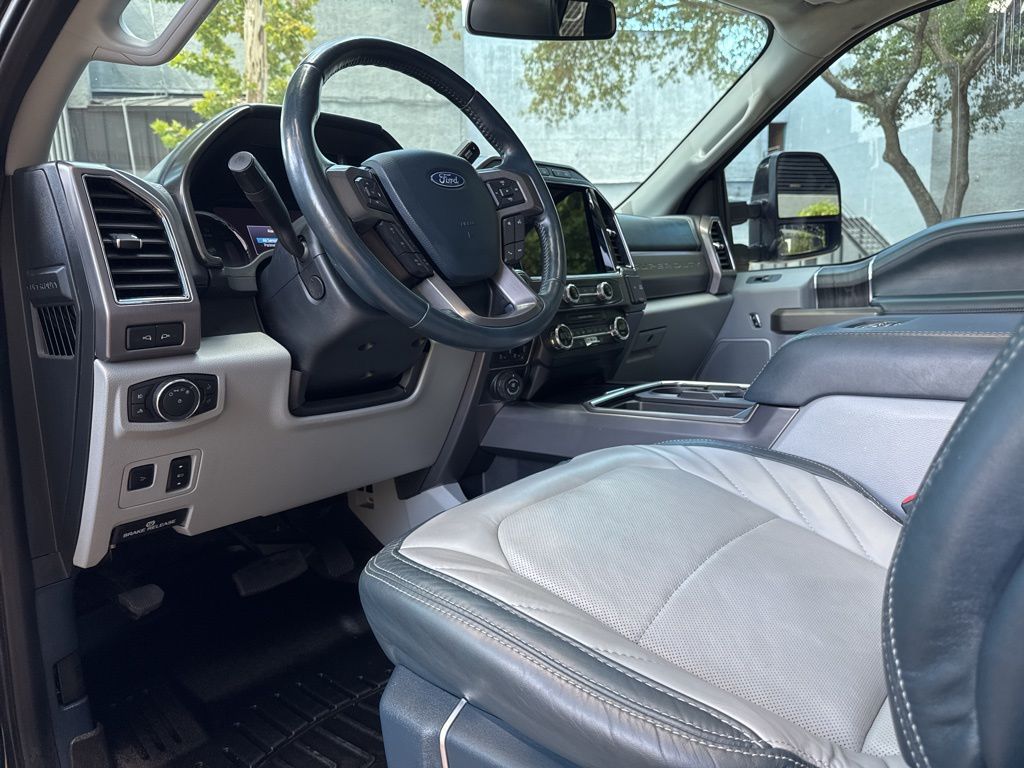 2022 Ford F-250 photo 11