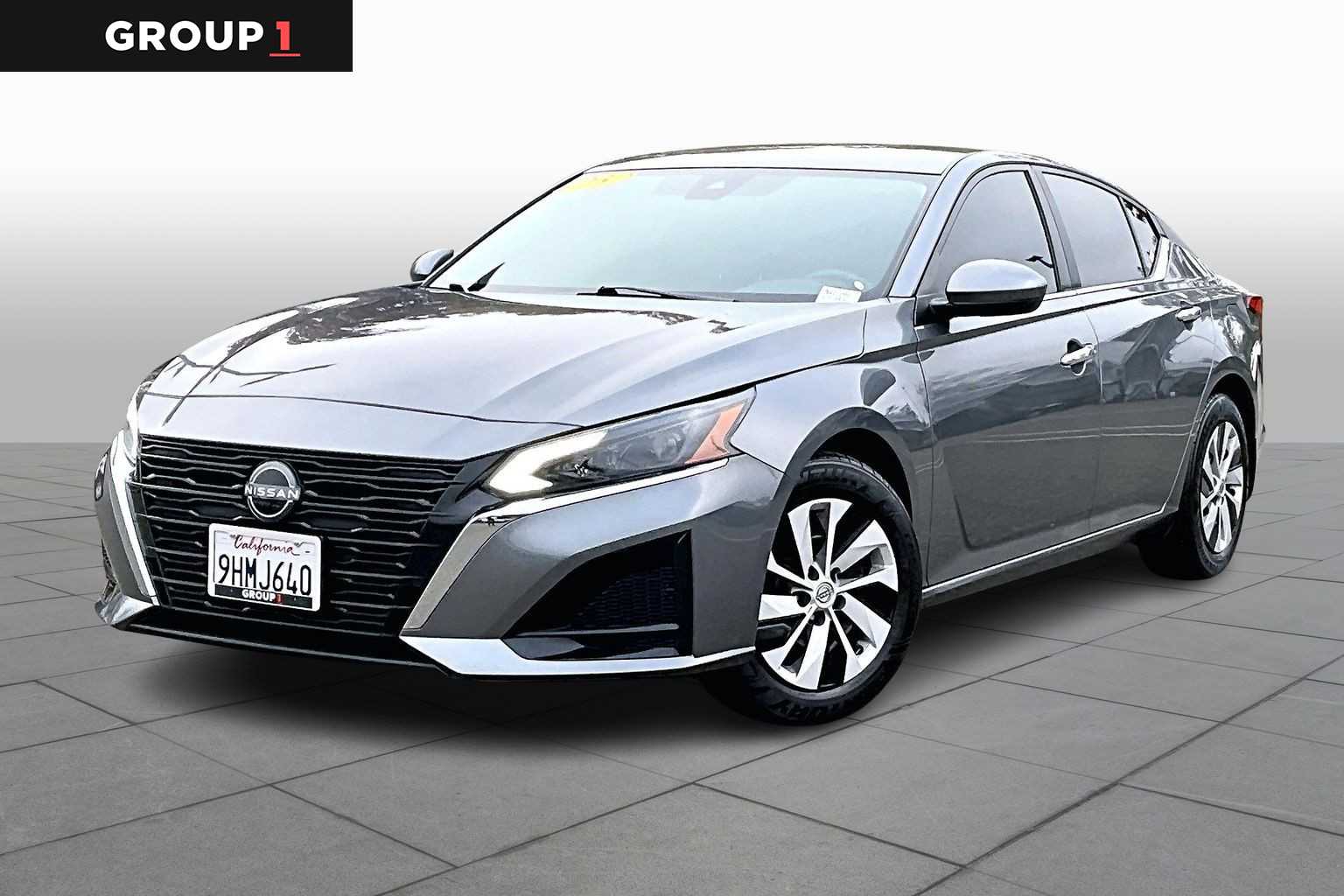 2023 Nissan Altima S's photo