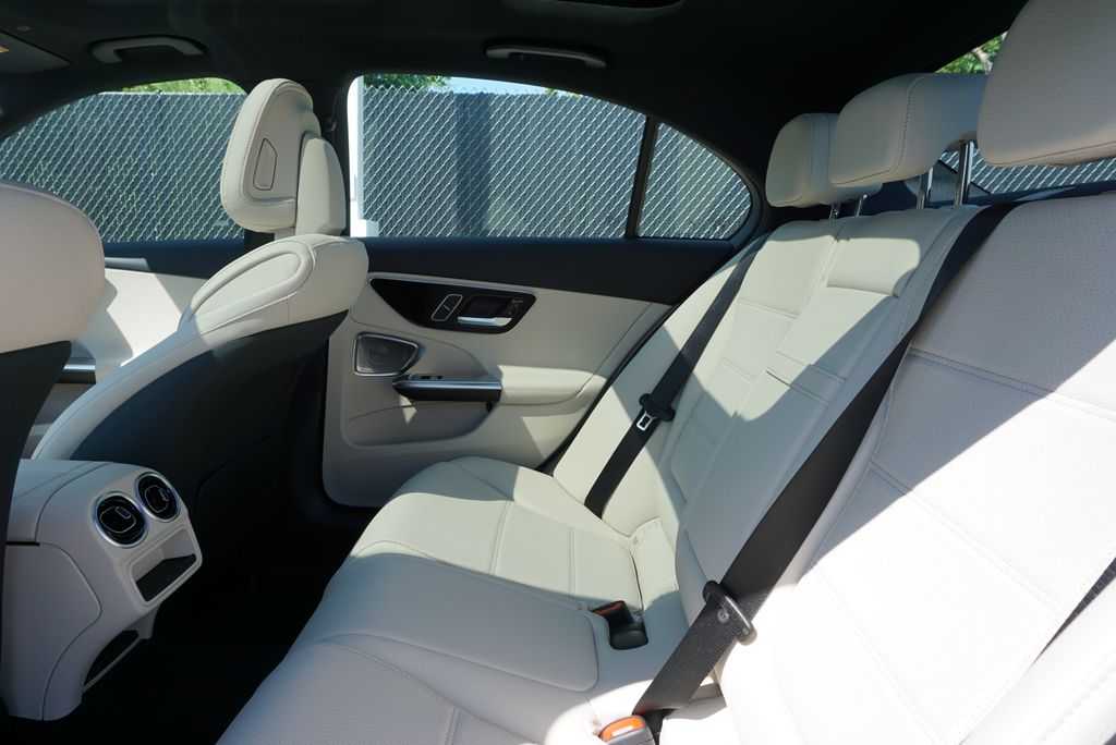 2025 Mercedes Benz C 300 photo 41
