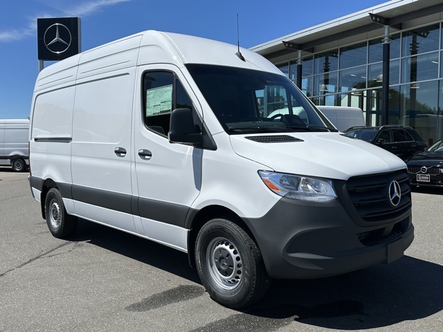 2025 Mercedes-Benz Sprinter Cargo Van Base