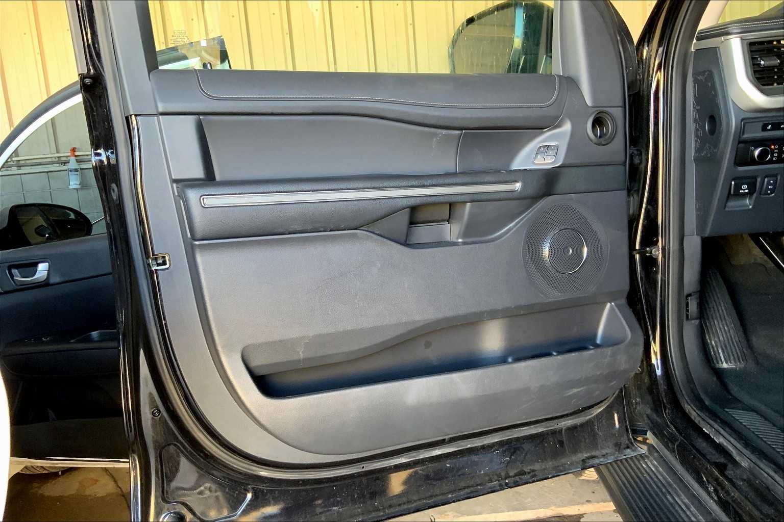 2024 Ford Expedition XLT photo 20