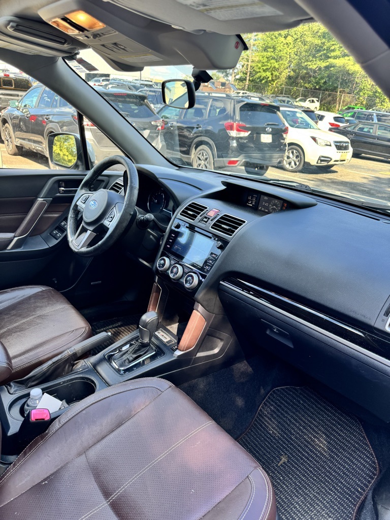 2017 Subaru Forester 2.5i Touring photo 10