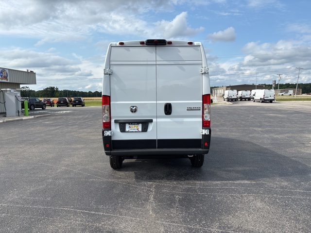 2025 Ram ProMaster 1500 Tradesman High Roof photo 4