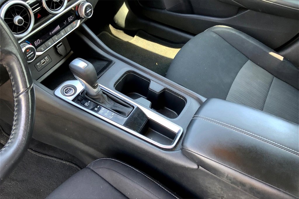 2021 Nissan Sentra SV photo 16
