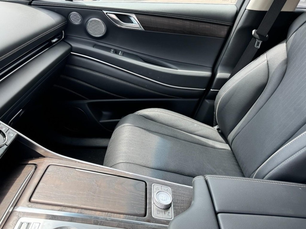 2024 Genesis GV80 3.5T AWD photo 15