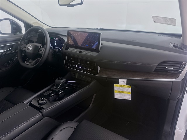 2026 Nissan Rogue Platinum photo 30