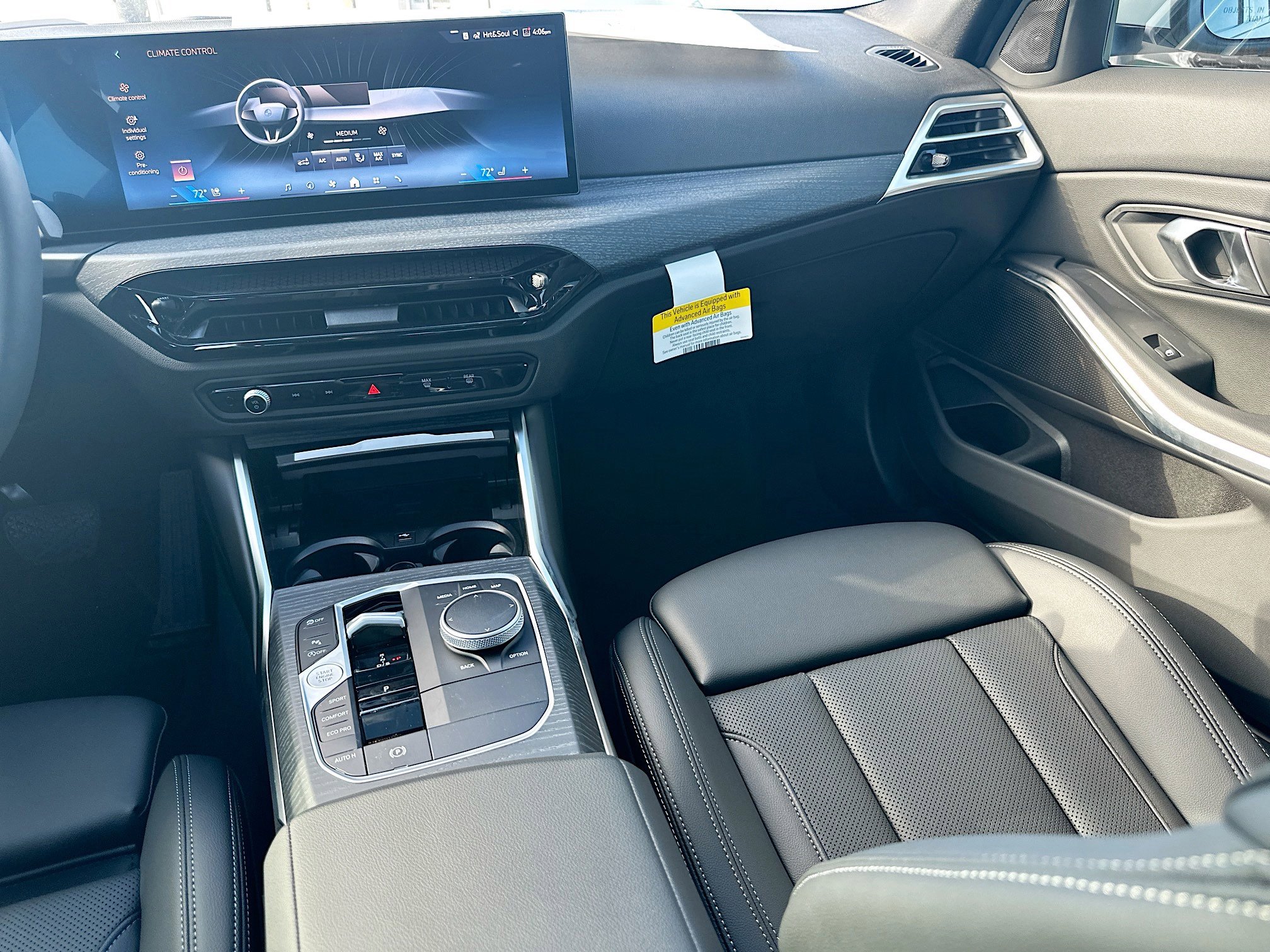 2025 Bmw 330i photo 22