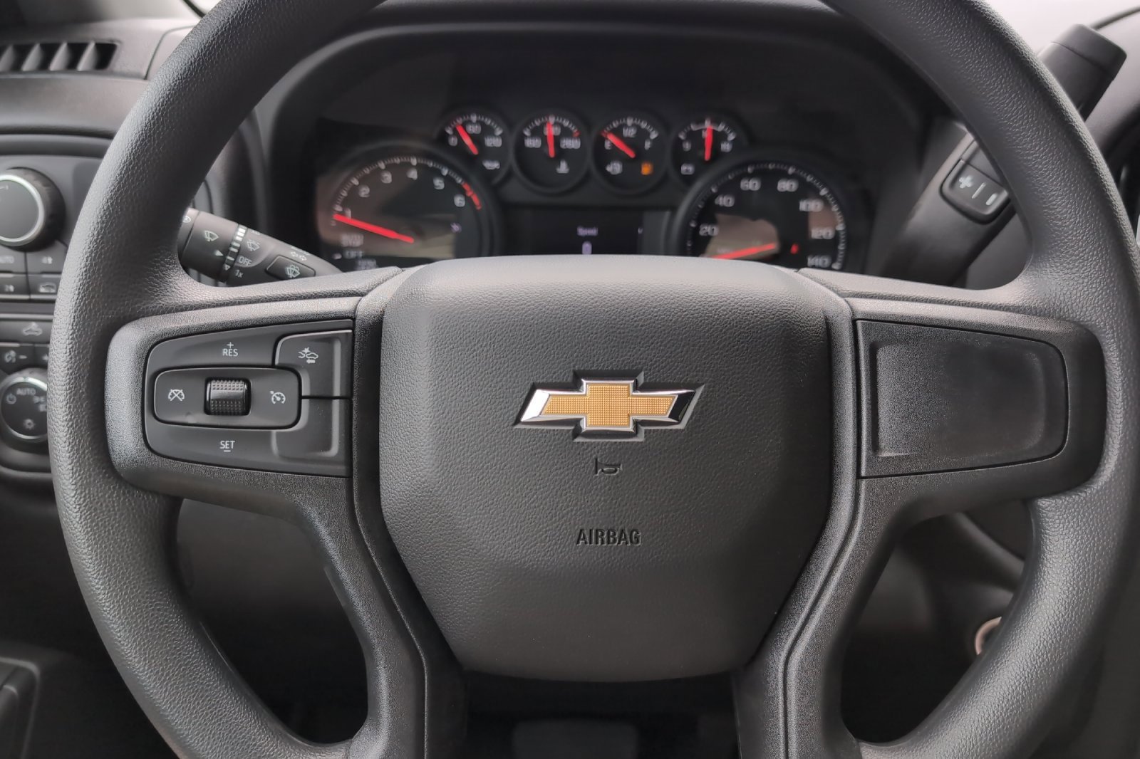 2026 Chevrolet Silverado 1500 Custom photo 22