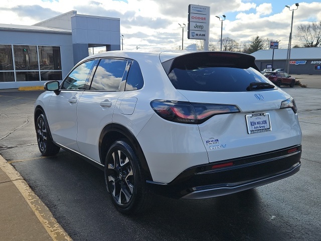 2026 Honda HR-V EX-L photo 4