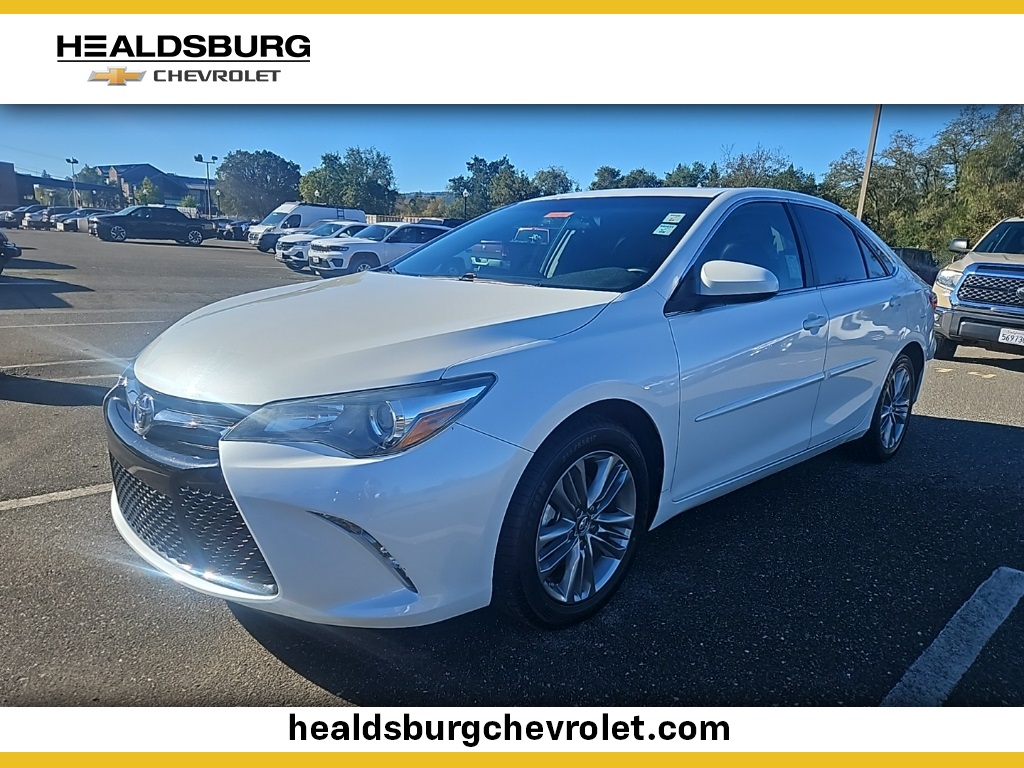 2015 Toyota Camry SE