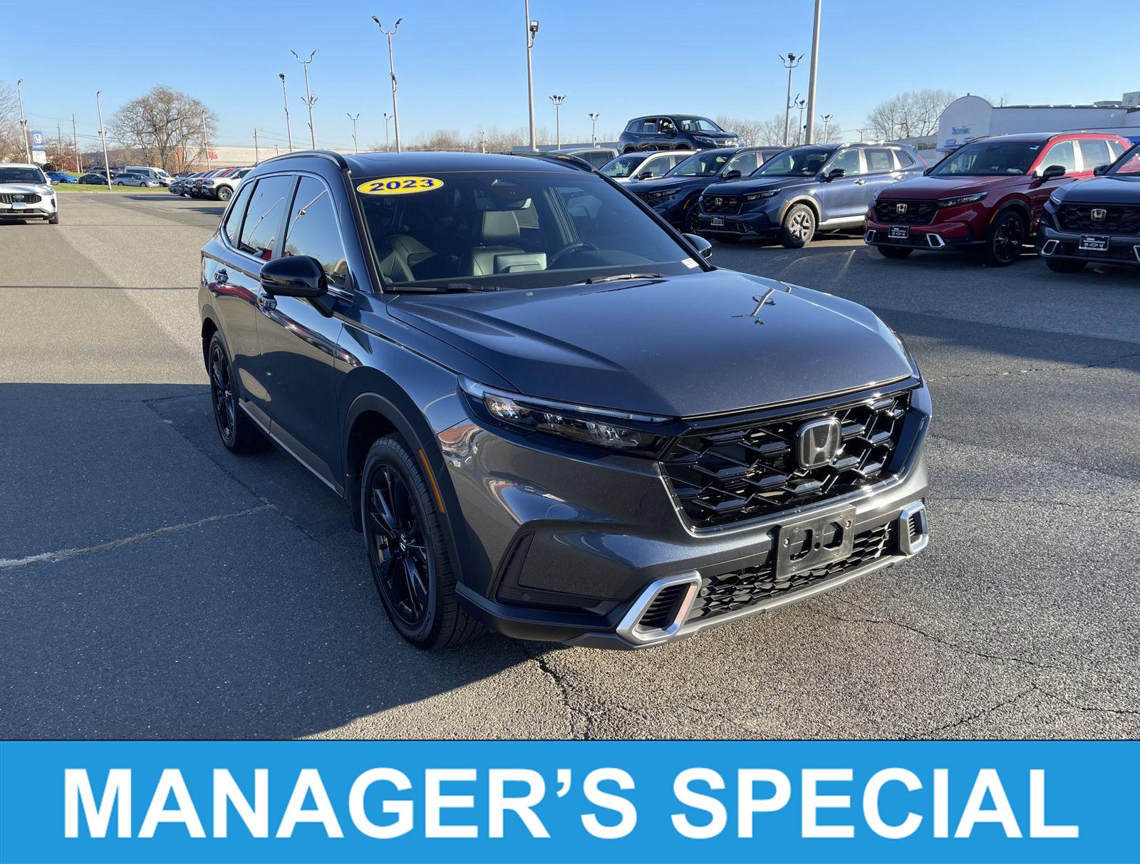 2023 Honda CR-V Sport Touring's photo